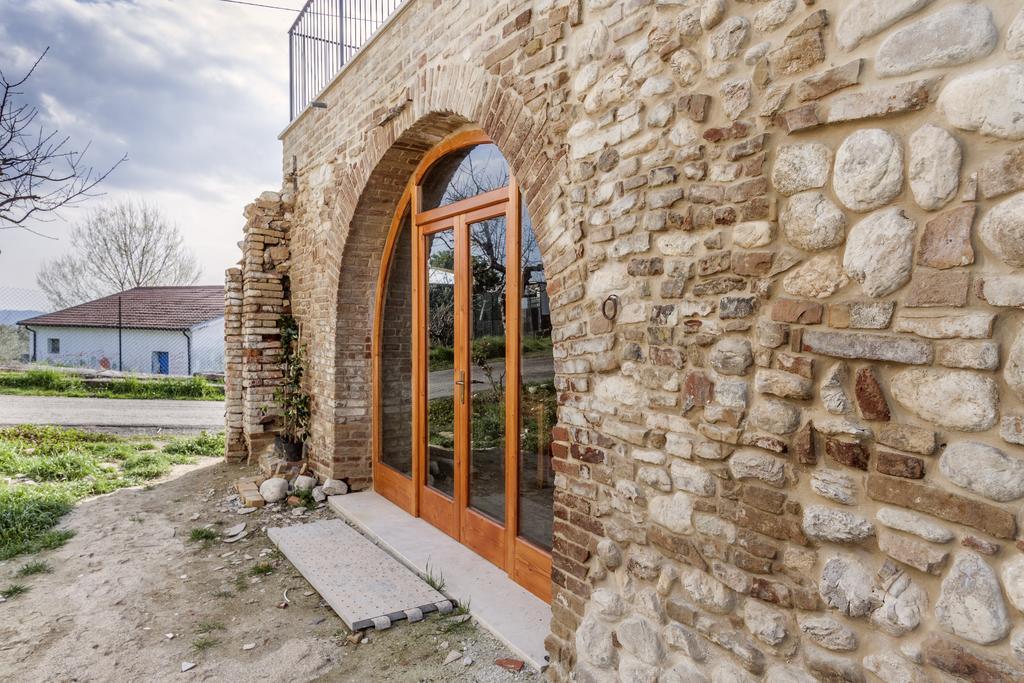 Agriturismo Bio-Melampo Villa Ancarano  Exteriör bild